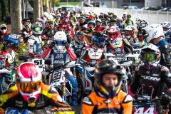 supermoto-020-parade-pilotes-250912