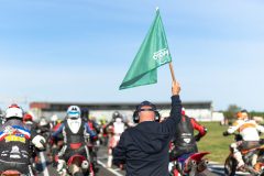 supermoto-079-depart_promo_B__drapeau_vert__jean-luc_delpon-260426