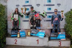 supermoto-085-podium-feminine-250615