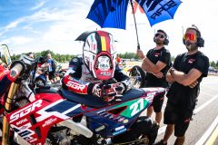 supermoto-009-1169-27_Evan_Gourmet