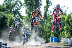 supermoto-001-0501-kevin-guillot-morgan-fiquenel-nicolas-cousin