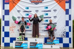supermoto-089-podium-podium-feminine-250727