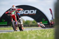supermoto-062-evan-gourmet-250413