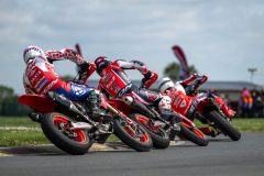 supermoto-070-ferran-cardus-nicolas-cousin-sylvain-bidart-250413