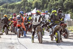 supermoto-025-1874-pregrille
