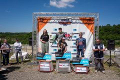 supermoto-081-podium-feminine-250518