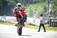 supermoto-094-drapeau-damier-ferran-cardus-250518